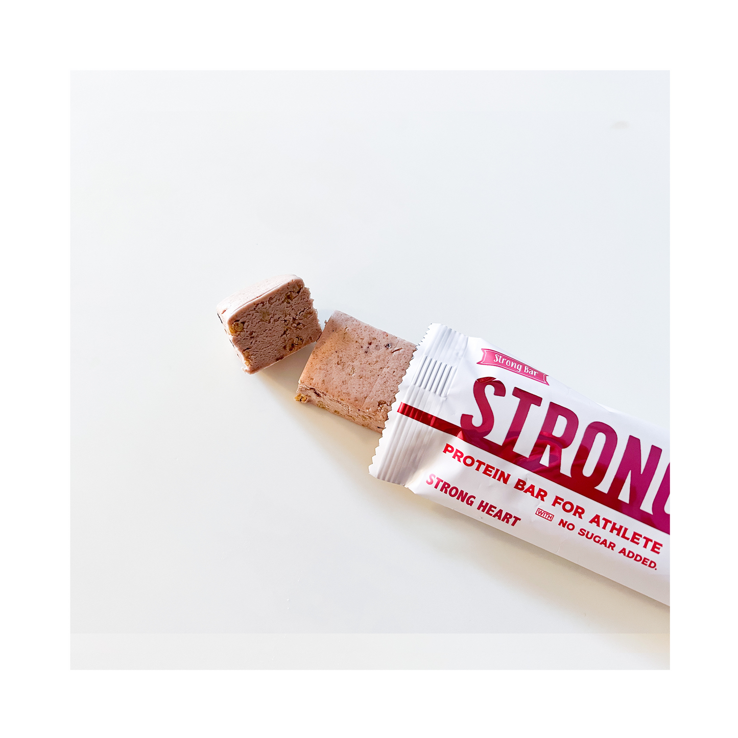 NEW ストロングバー ベリーミックス 12本セット