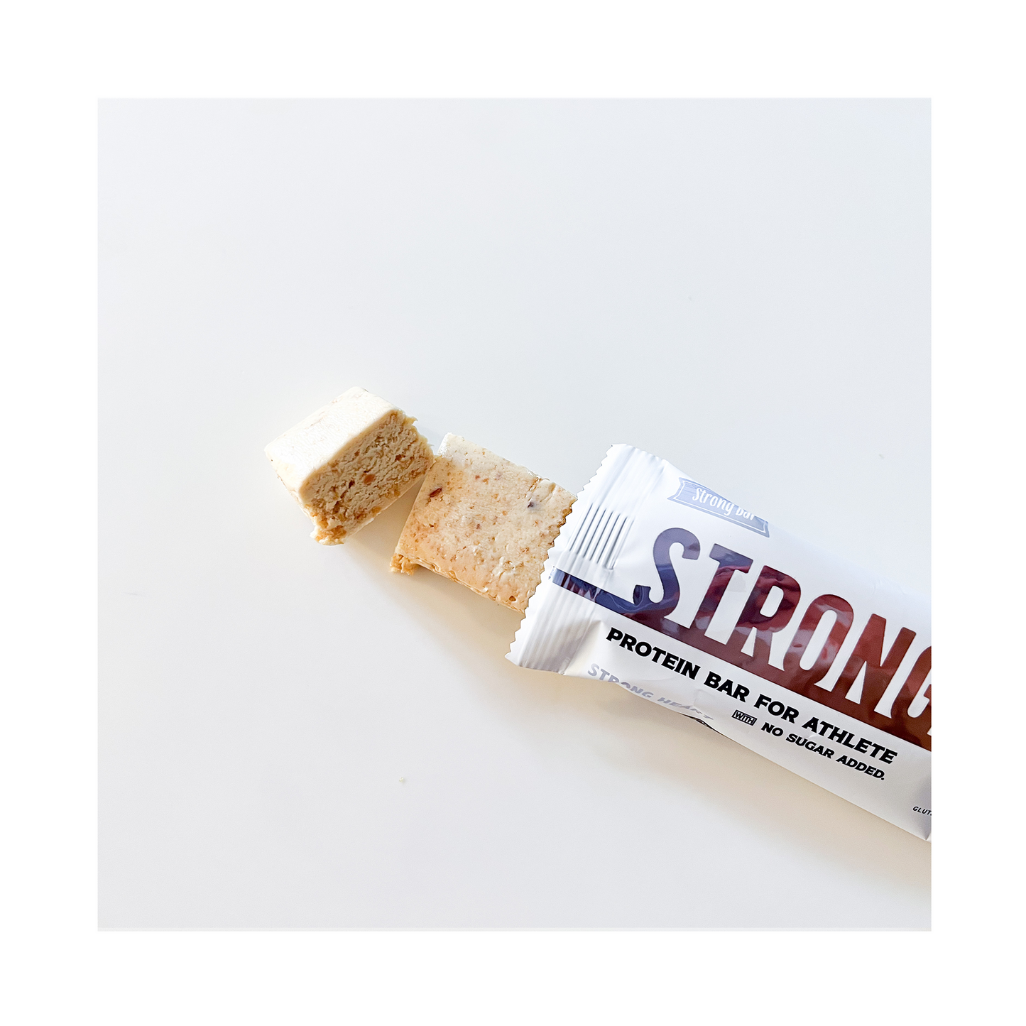 Strong Bar Coconut Milk 12-pieces